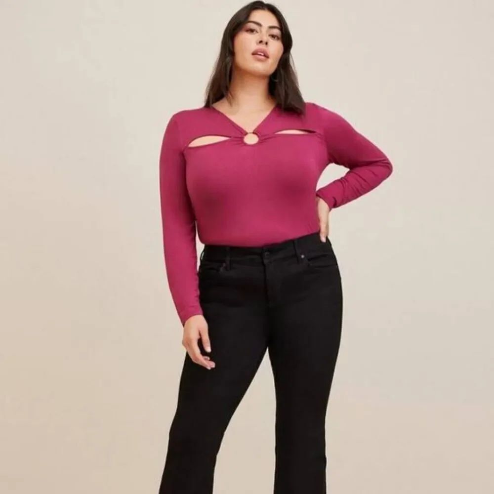 Torrid Plus Size 1X 14-16 O-Ring and Cutouts Long Sleeve Top
